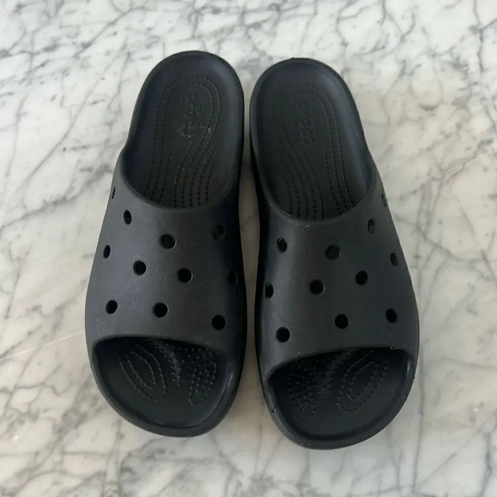 Crocs classic platform slide sandal black Sz 10 Women’s